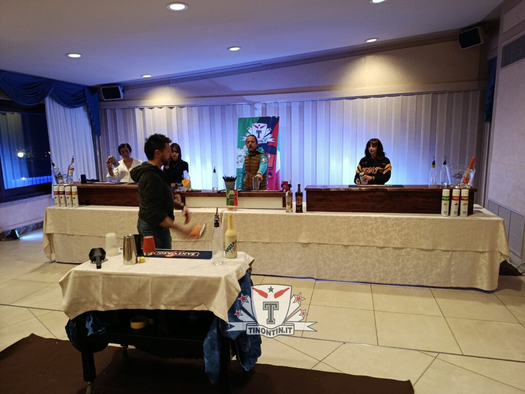 tinontin corso bartender flair (42)
